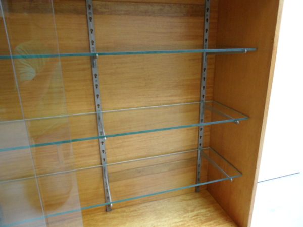 Winkelkast met schuifdeuren