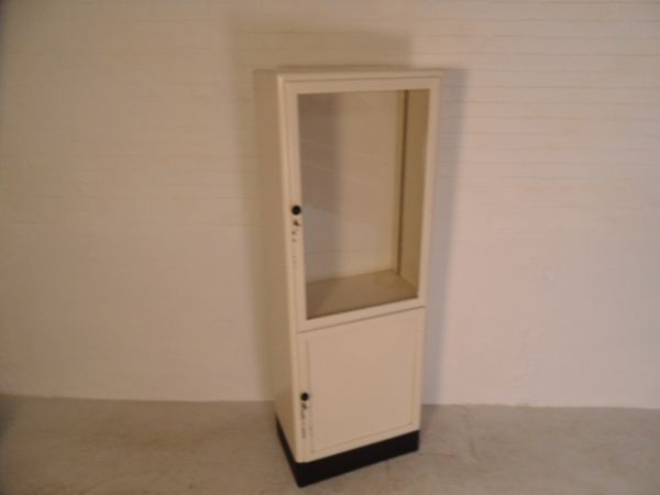 Vintage medicijnkast