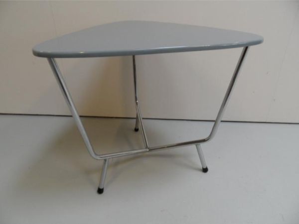 Vintage bijzettafel blauw