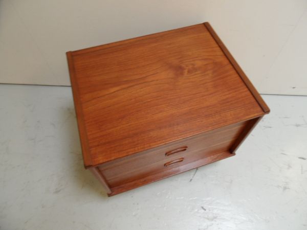 Mid Century ladekastje