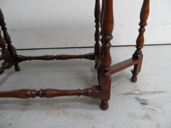 Eiken hangoortafel