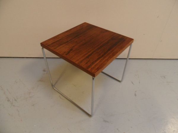 Mid Century bijzet tafeltje