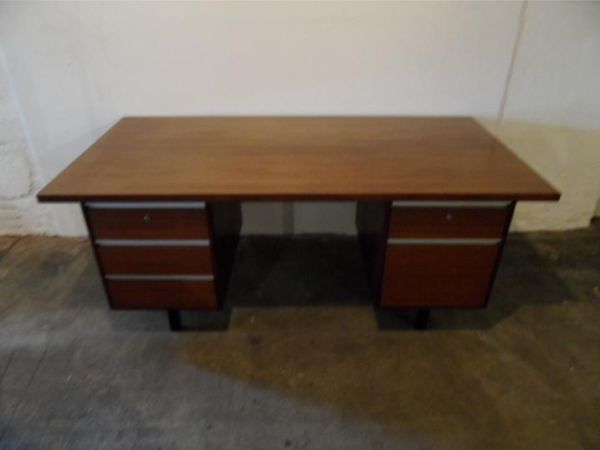 Mid Century bureau