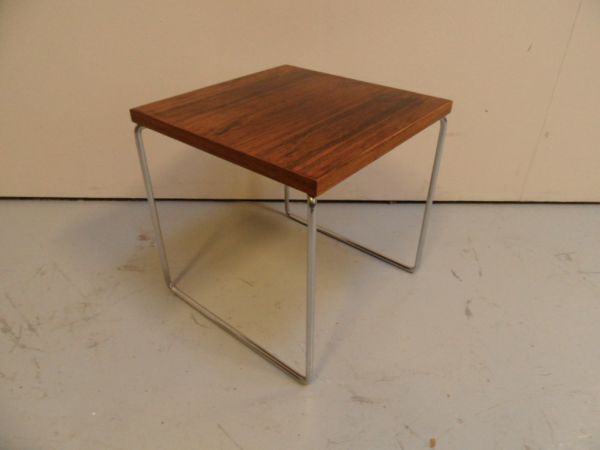 Mid Century bijzet tafeltje