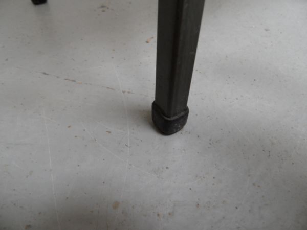 Vintage klein bijzet tafeltje