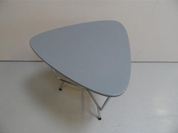 Vintage bijzettafel blauw