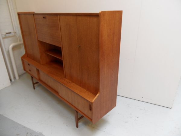 Mid century High board