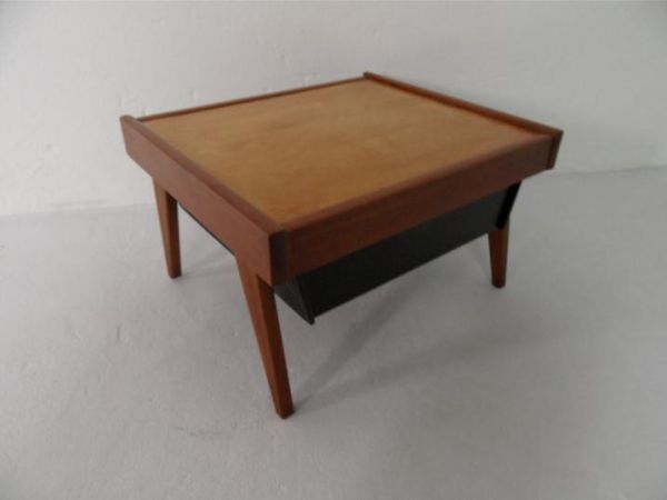 Vintage bijzettafel 50's