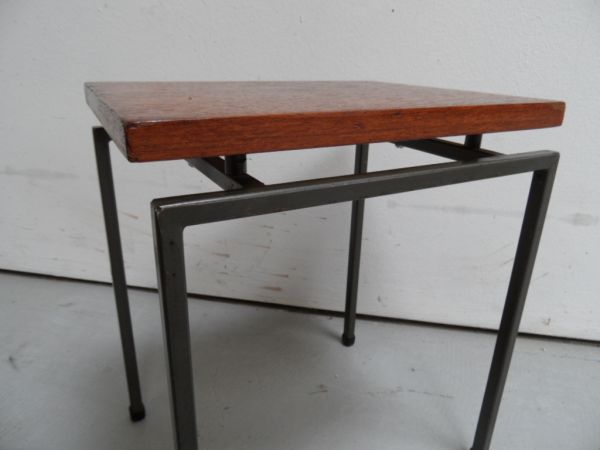 Vintage klein bijzet tafeltje