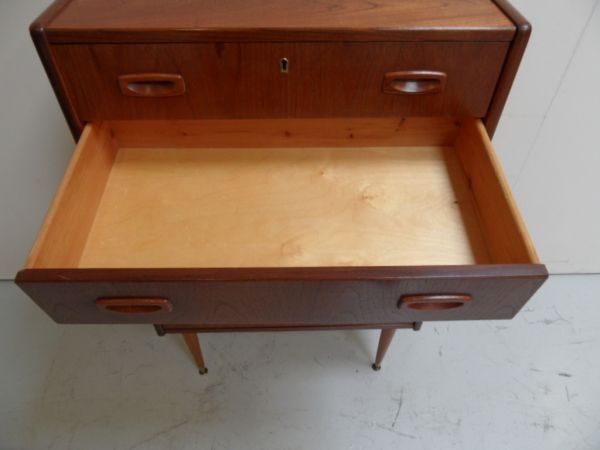 Mid century ladekast