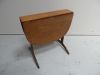 Mid century hangoor bijzet tafel