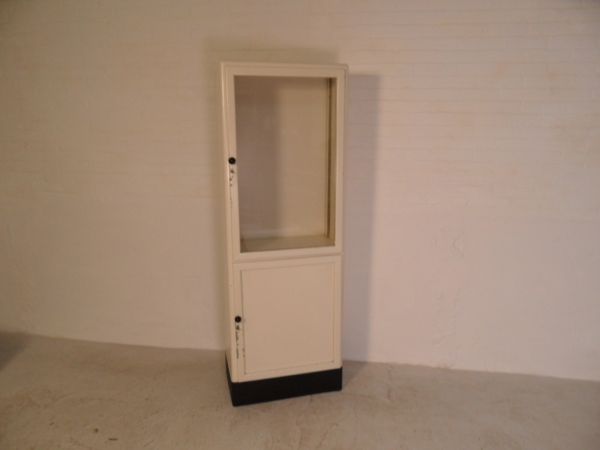 Vintage medicijnkast