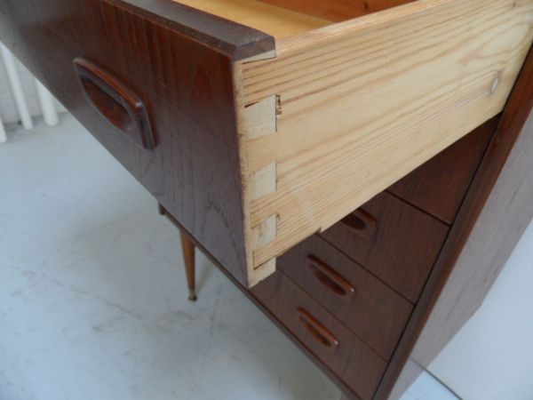 Mid century ladekast