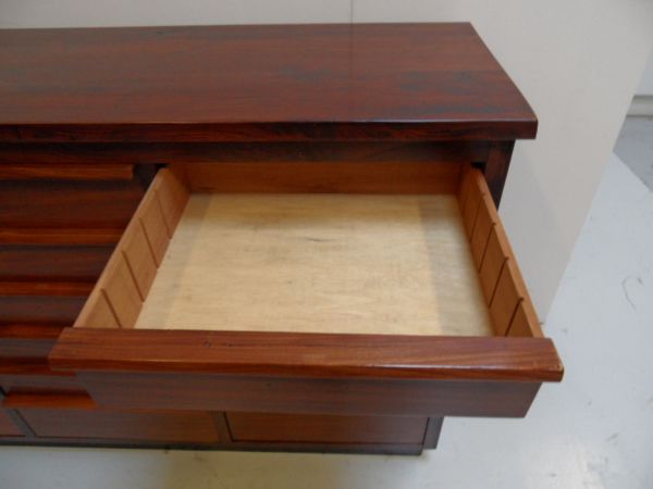Mahonie winkelkast