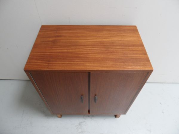 Mid century 2 door cabinet