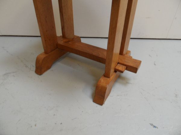 Brutalist sidetable