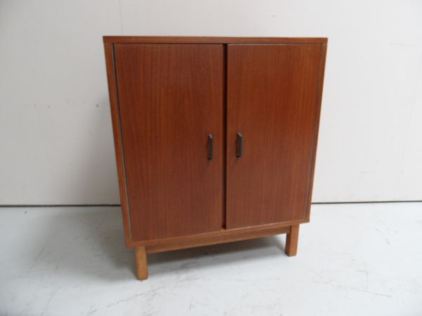 Mid century 2 door cabinet