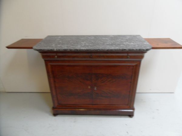 Sideboard met marmer
