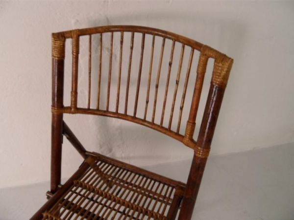 Bamboo folding chair