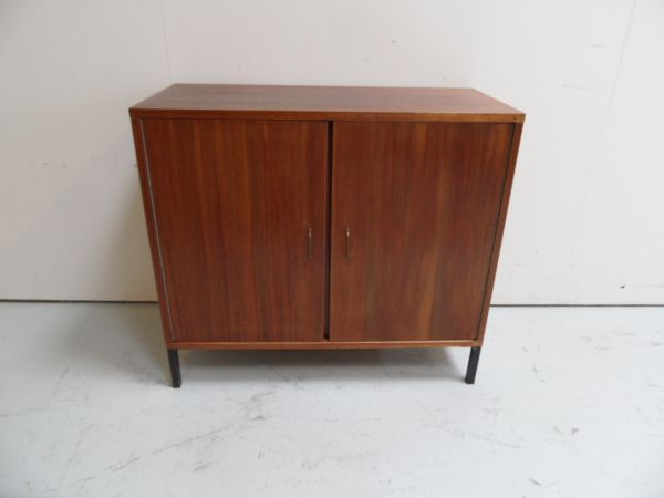 Vintage 2 doors cabinet
