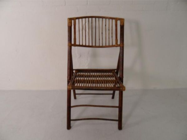 Bamboo folding chair
