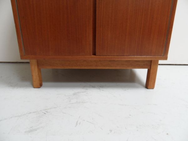 Mid century 2 door cabinet