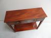 Mahonie sidetable