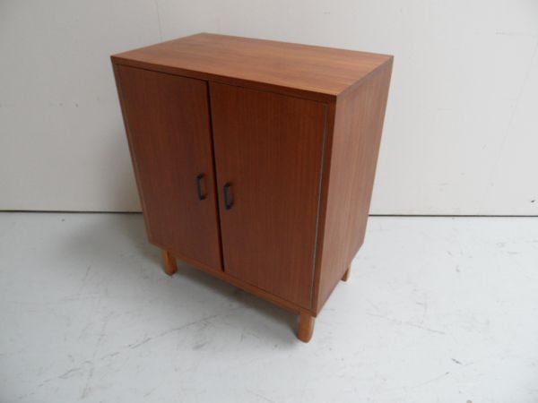 Mid century 2 door cabinet