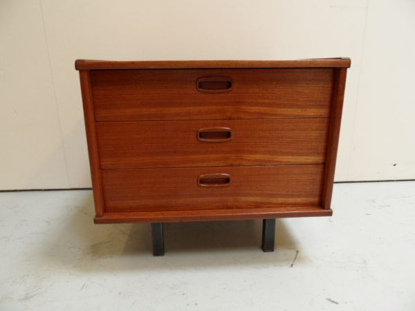 Mid Century ladekastje