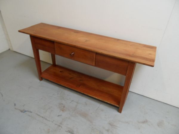 Franse kersenhouten sidetable