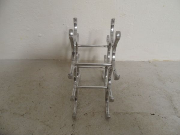 Vintage aluminium wijnrek