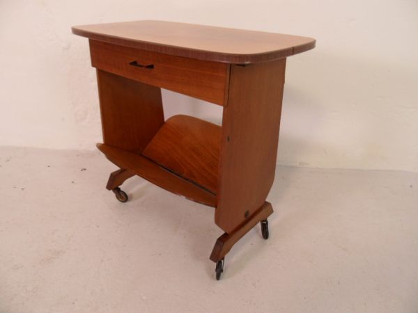 Vintage tijdschriften trolley