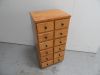Vintage schoolkastje met lades