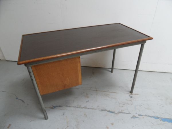 Industrieel bureau