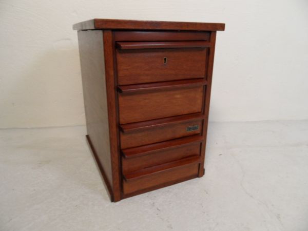 Filing cabinet with drawers