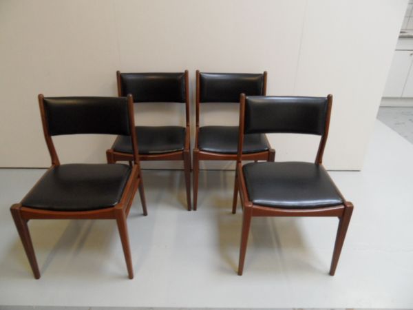 Mid Century eetkamer stoelen