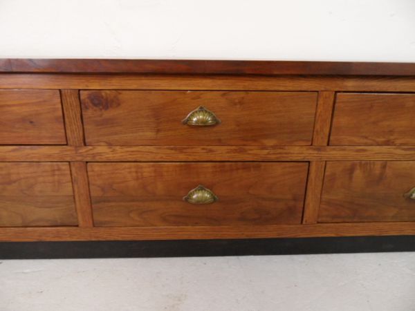 Vintage dressoir