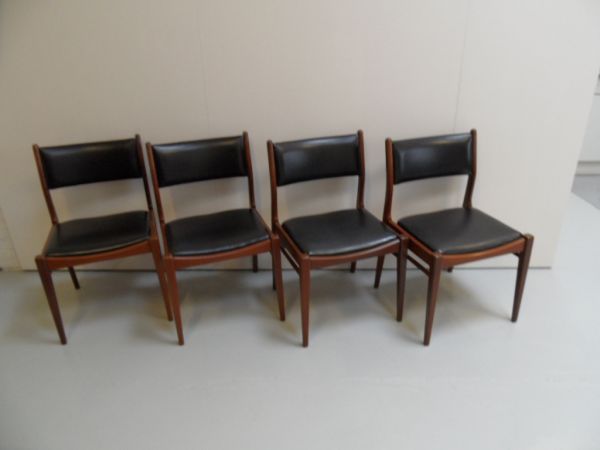 Mid Century eetkamer stoelen