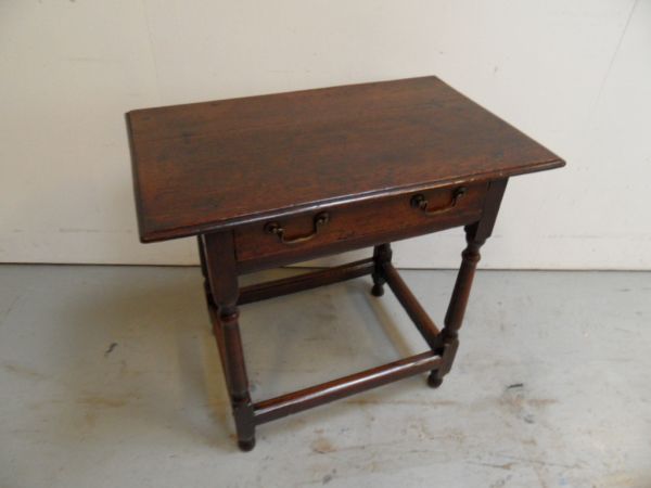 oak sidetable