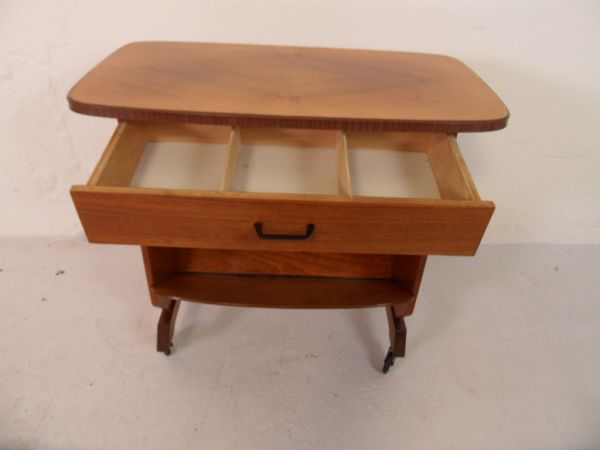 Vintage tijdschriften trolley