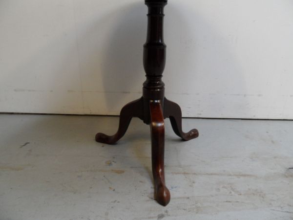 Mahogany  Tilt top table