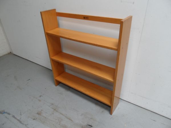 Vintage open boekenkastje