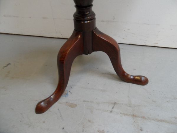 Mahogany  Tilt top table