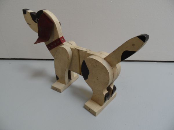 Vintage houten hondjes