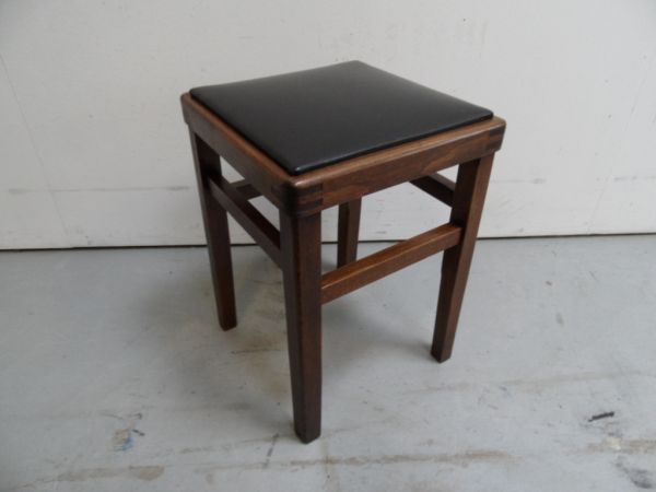 Vintage kruk met skai