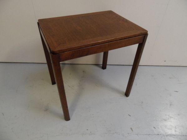 Art Deco sidetable