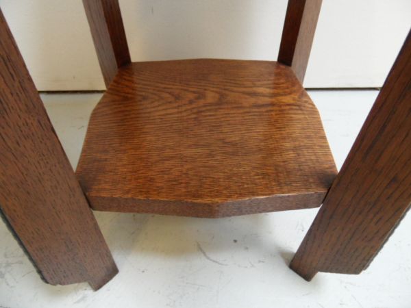 Sidetable Amsterdamse School