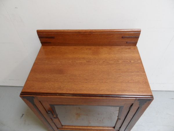 Art Deco display cabinet