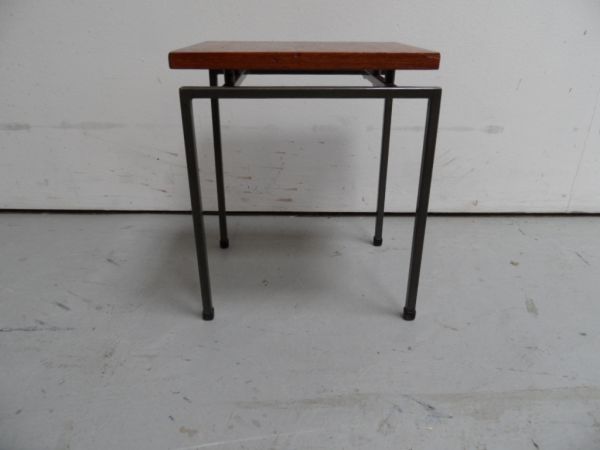 Vintage klein bijzet tafeltje