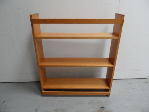 Vintage open boekenkastje